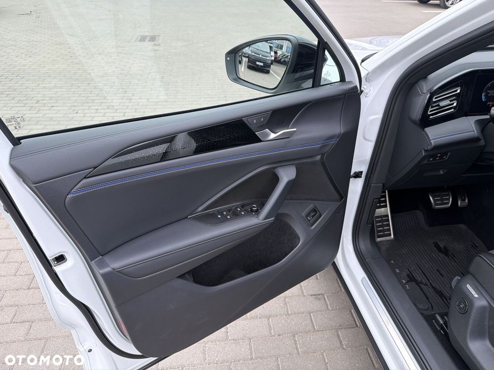 Volkswagen Tiguan 2.0 TDI R-Line DSG - 11