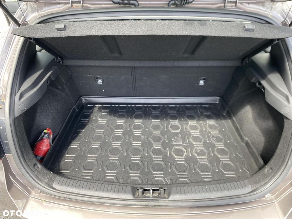 Hyundai i30 - 18
