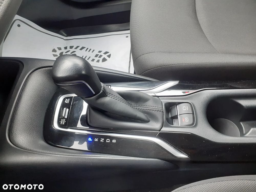 Toyota Corolla - 21