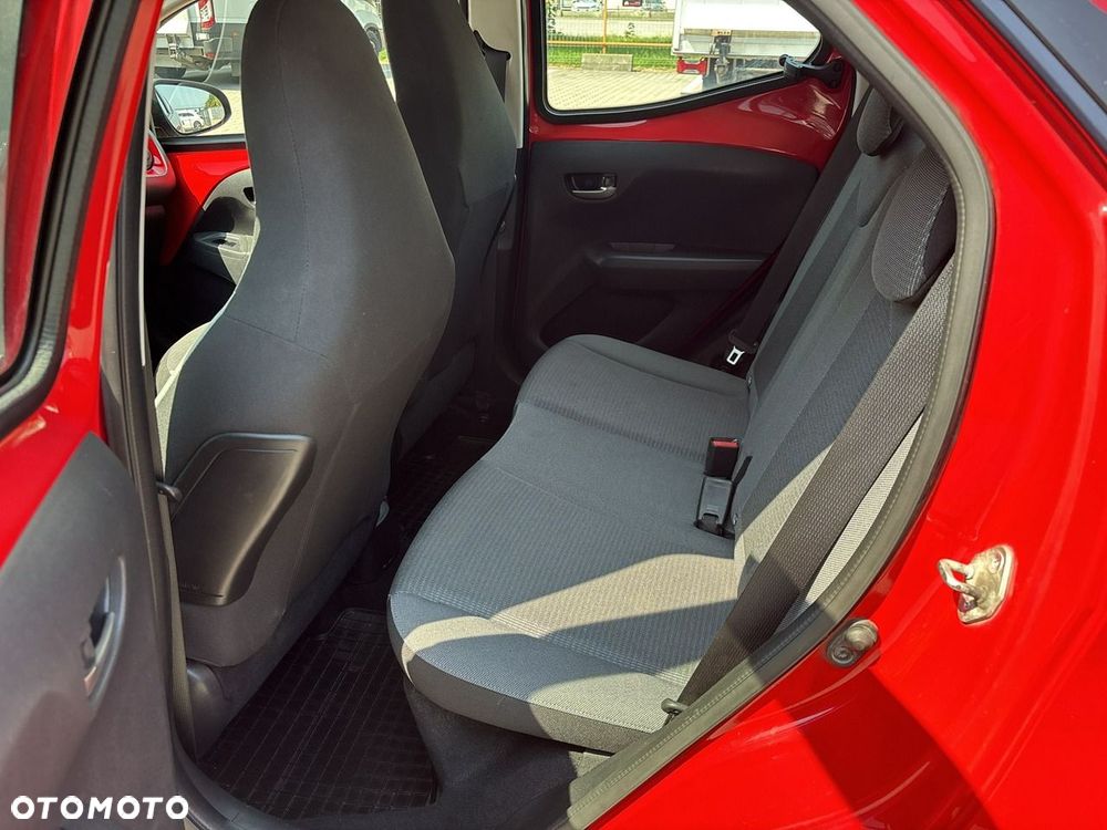 Toyota Aygo 1.0 VVT-i Black Edition - 12