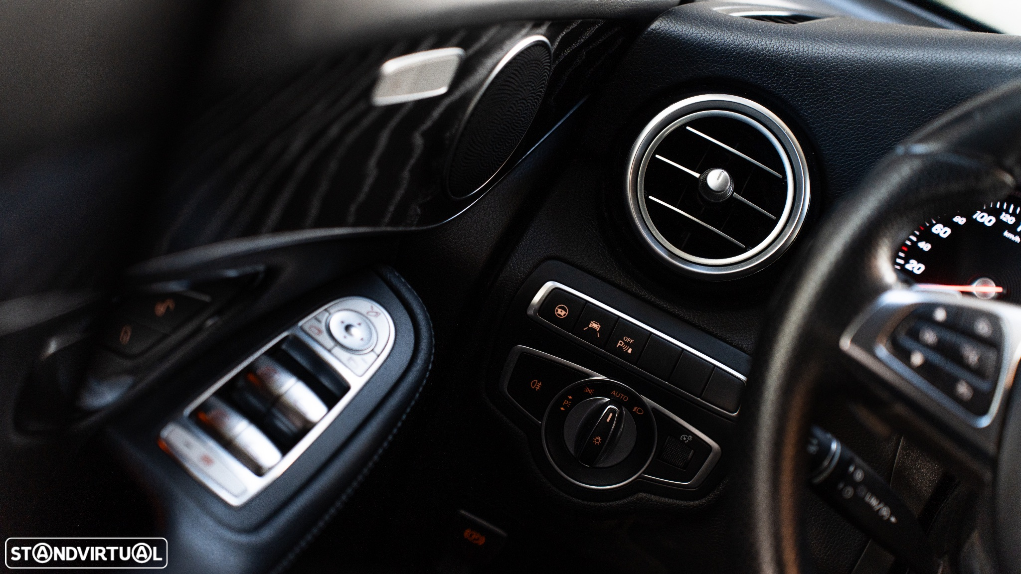 Mercedes-Benz GLC 350 d 4Matic 9G-TRONIC AMG Line - 27