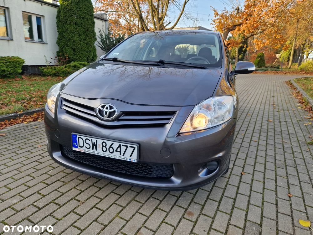 Toyota Auris 1.33 VVT-i Premium Comfort - 17