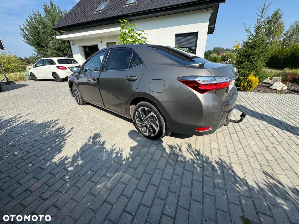 Toyota Corolla 1.6 Comfort MS - 12
