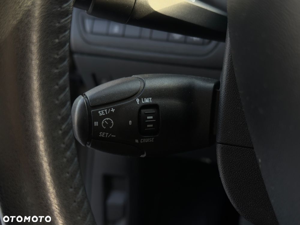 Peugeot 208 1.2 VTi Active - 15