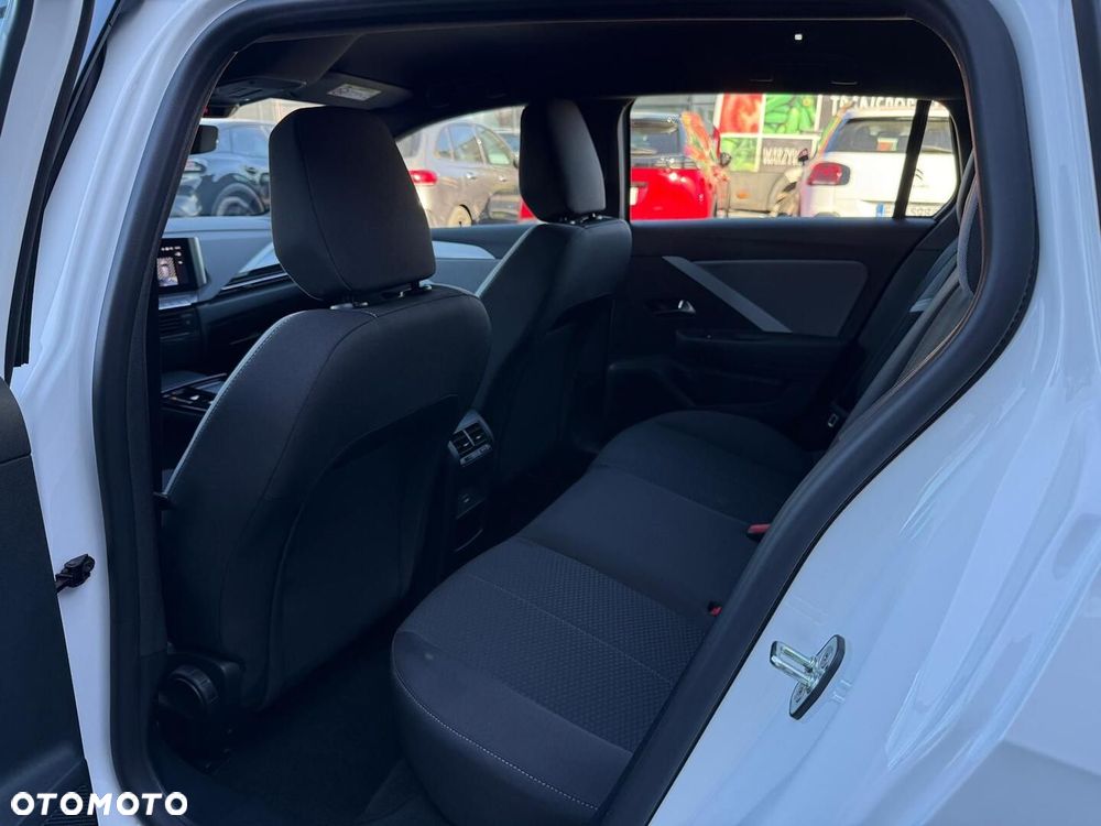 Opel Astra - 20