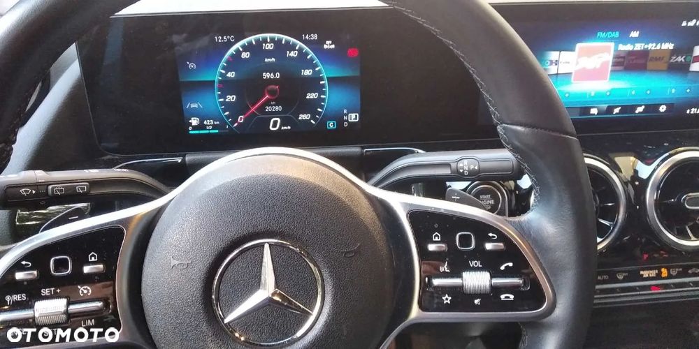 Mercedes-Benz GLA - 4