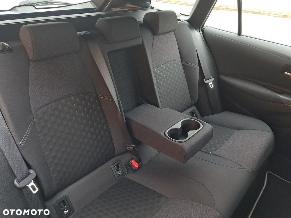 Toyota Corolla 1.8 Hybrid Comfort - 18