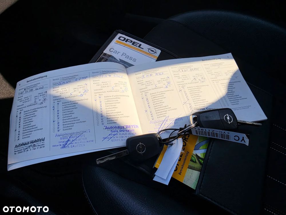 Opel Corsa 1.4 16V Navi - 24