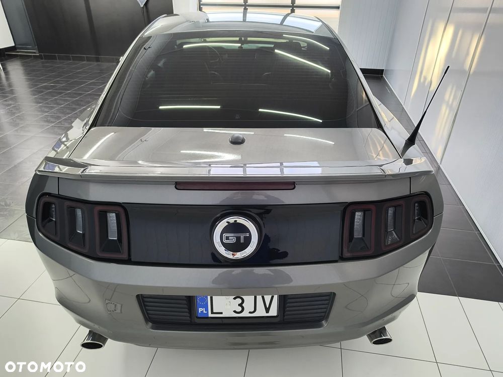 Ford Mustang 5.0 V8 GT - 7