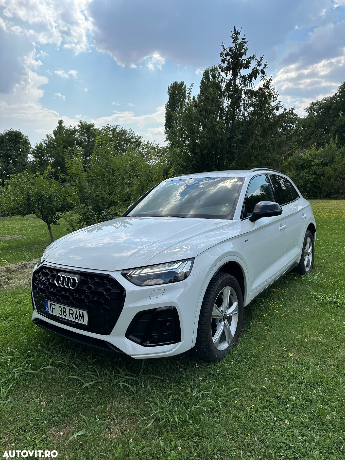 Audi Q5 40 TDI quattro S tronic S line - 2