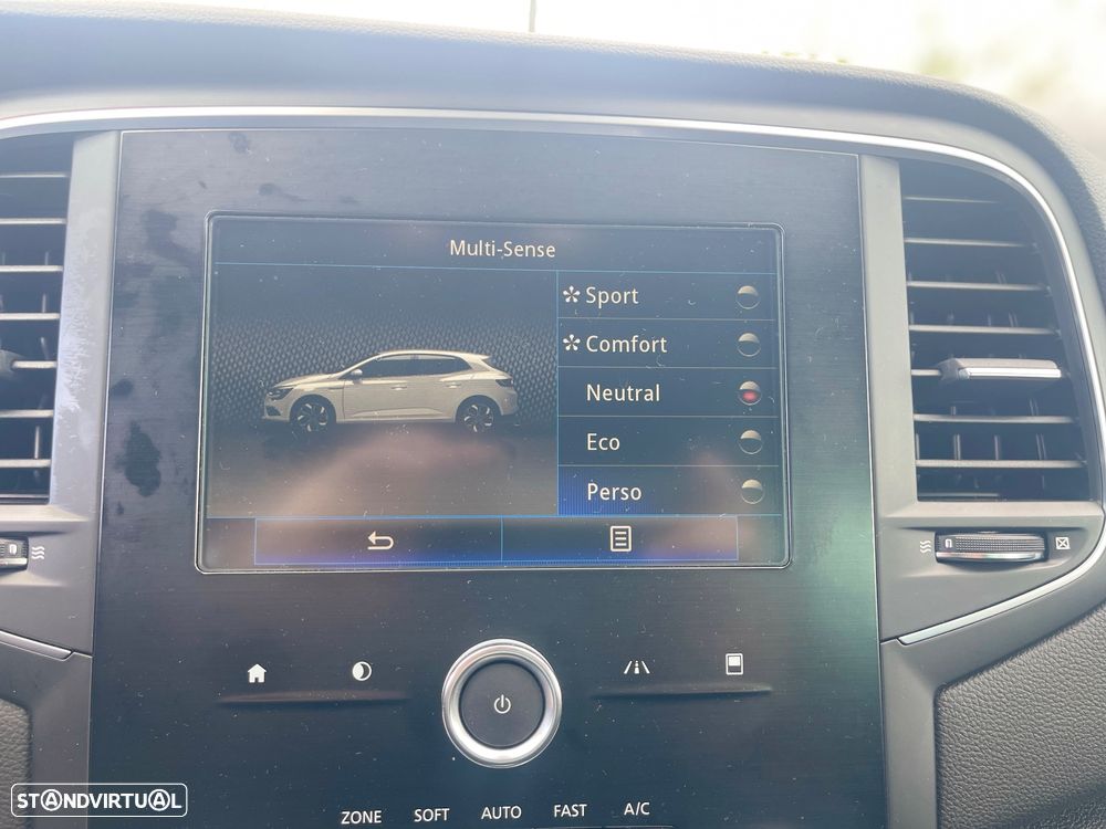 Renault Mégane 1.6 dCi GT Line J18 - 26