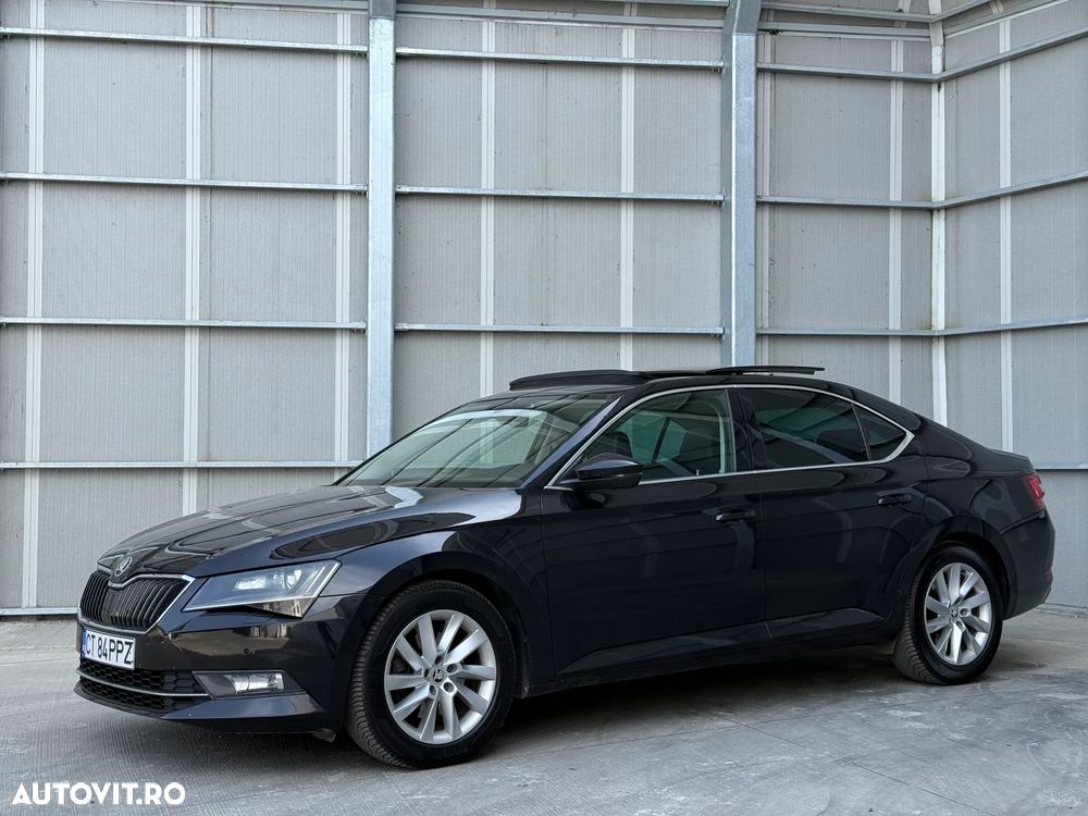 Skoda Superb 2.0 TDI DSG Premium Edition - 7