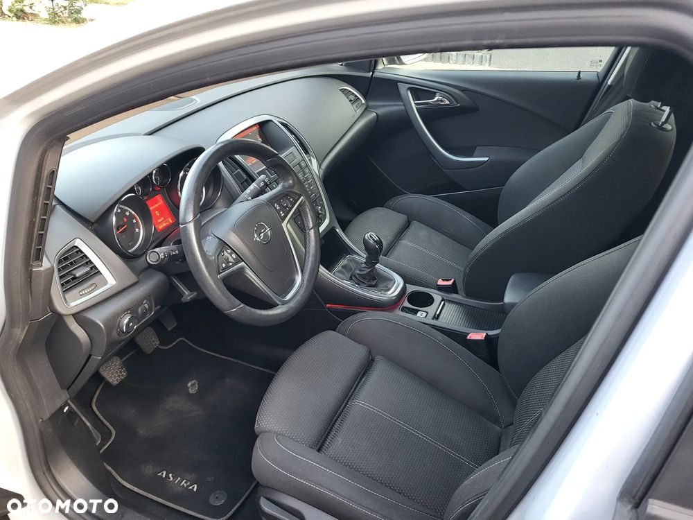 Opel Astra 1.4 Turbo ENERGY - 39