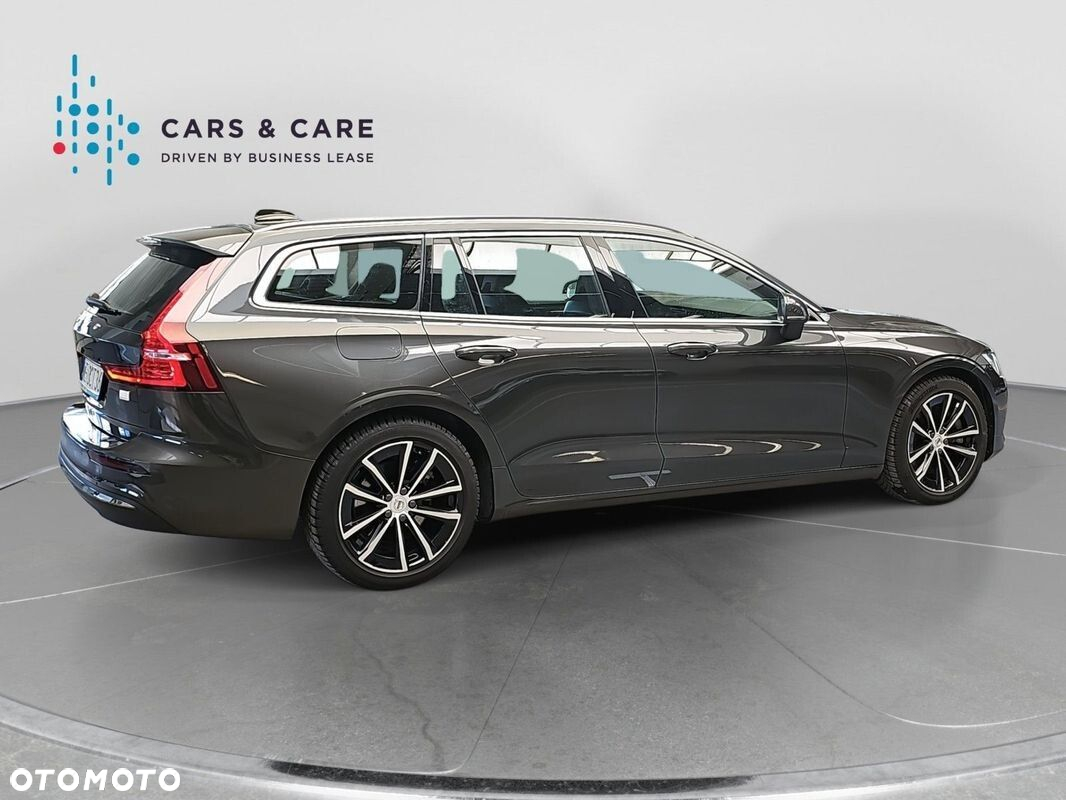 Volvo V60 T6 AWD Plug-In Hybrid Ultra Dark - 28