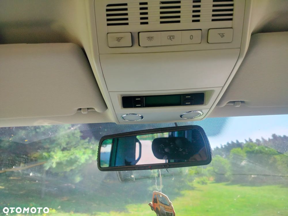 Volkswagen Multivan L1 Highline - 38