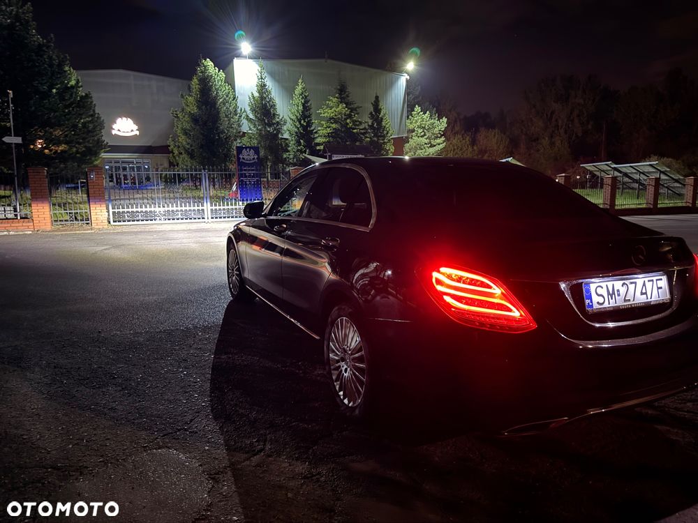 Mercedes-Benz Klasa C 180 7G-TRONIC - 24