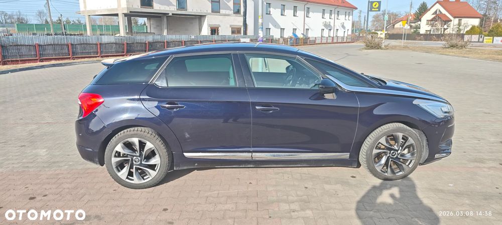 DS Automobiles DS 5 - 6