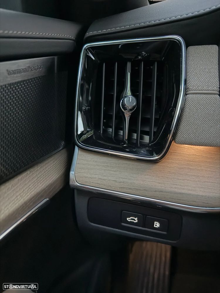 Volvo XC 90 2.0 T8 PHEV Plus Dark AWD - 10