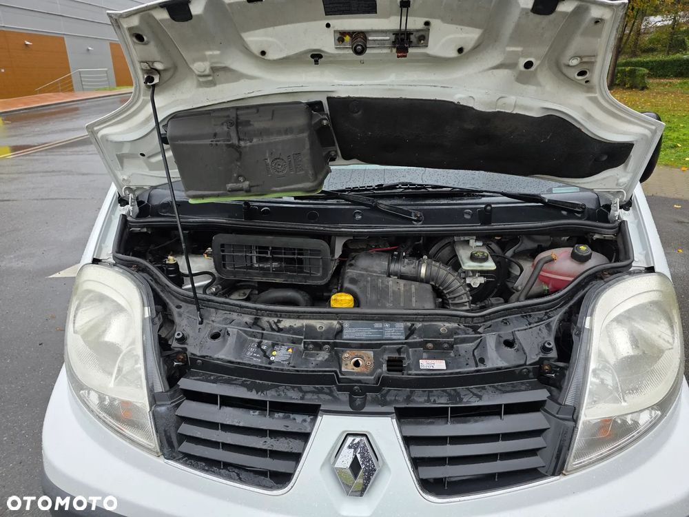 Renault Trafic - 24