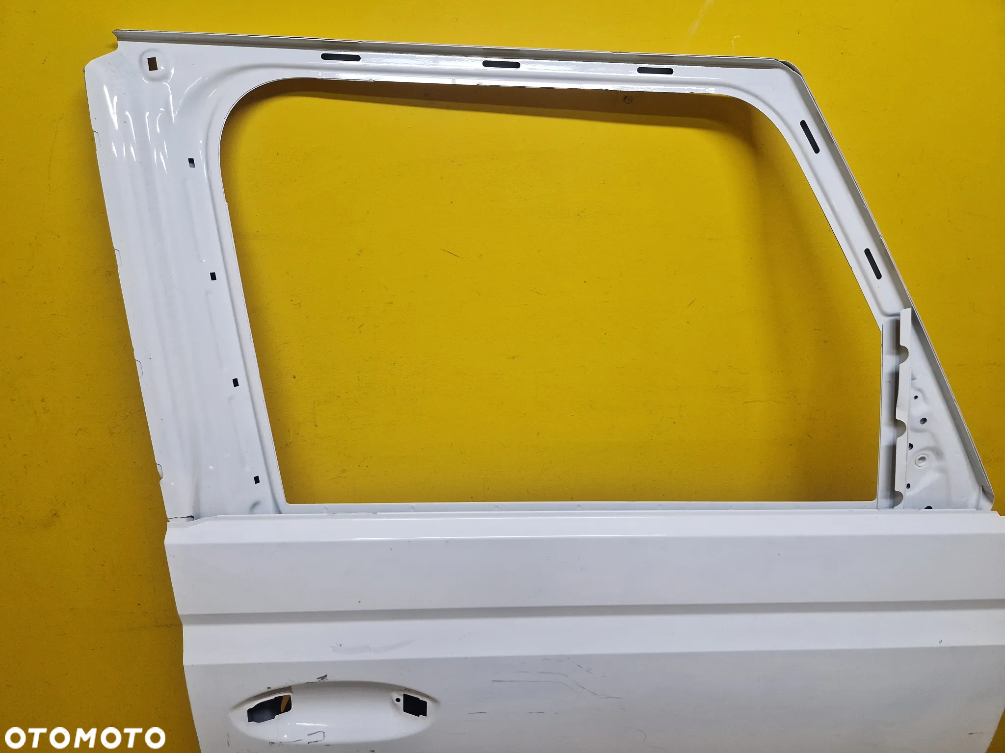 VW BUZZ DRZWI PRAWE PRZOD 22- 1T38313120 - 2