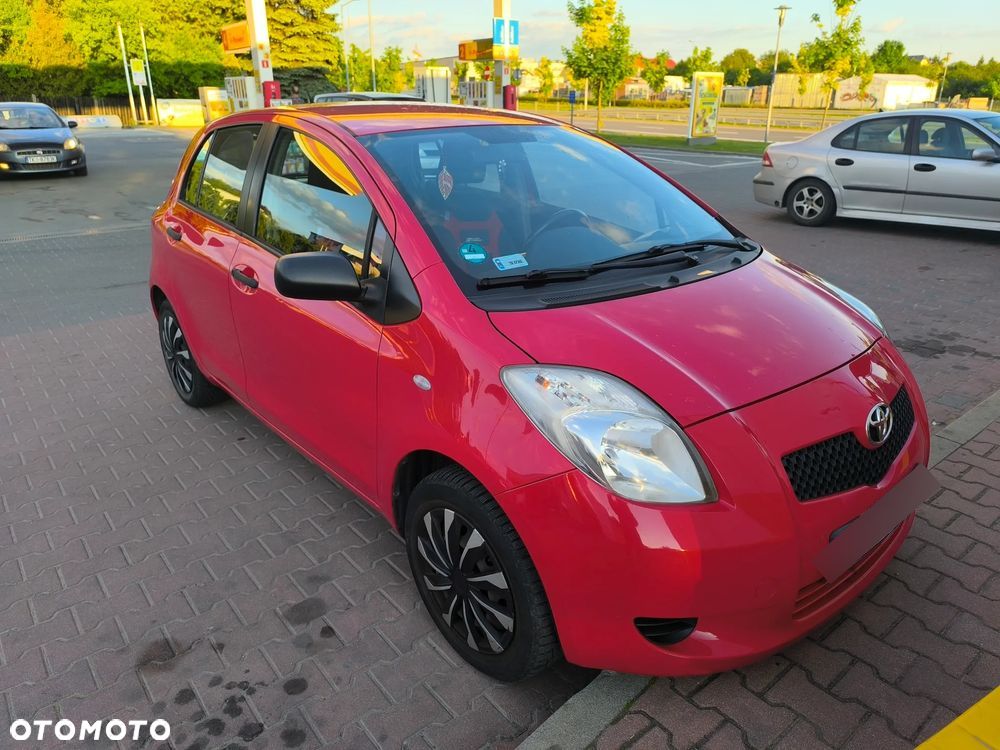 Toyota Yaris 1.0 Life - 1