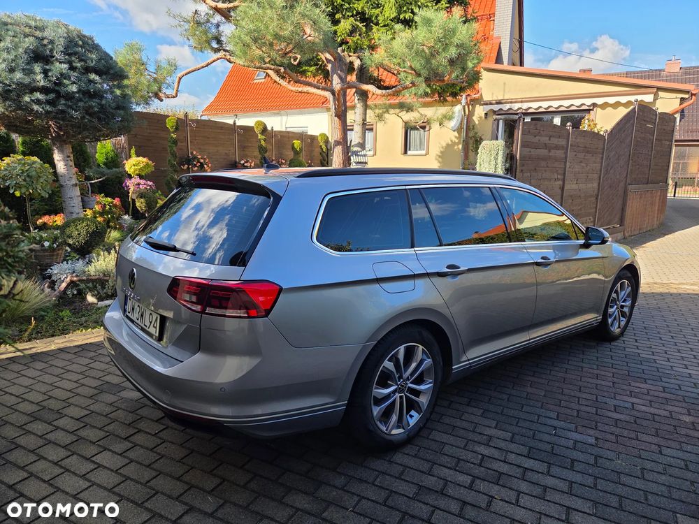 Volkswagen Passat 2022 photo 3
