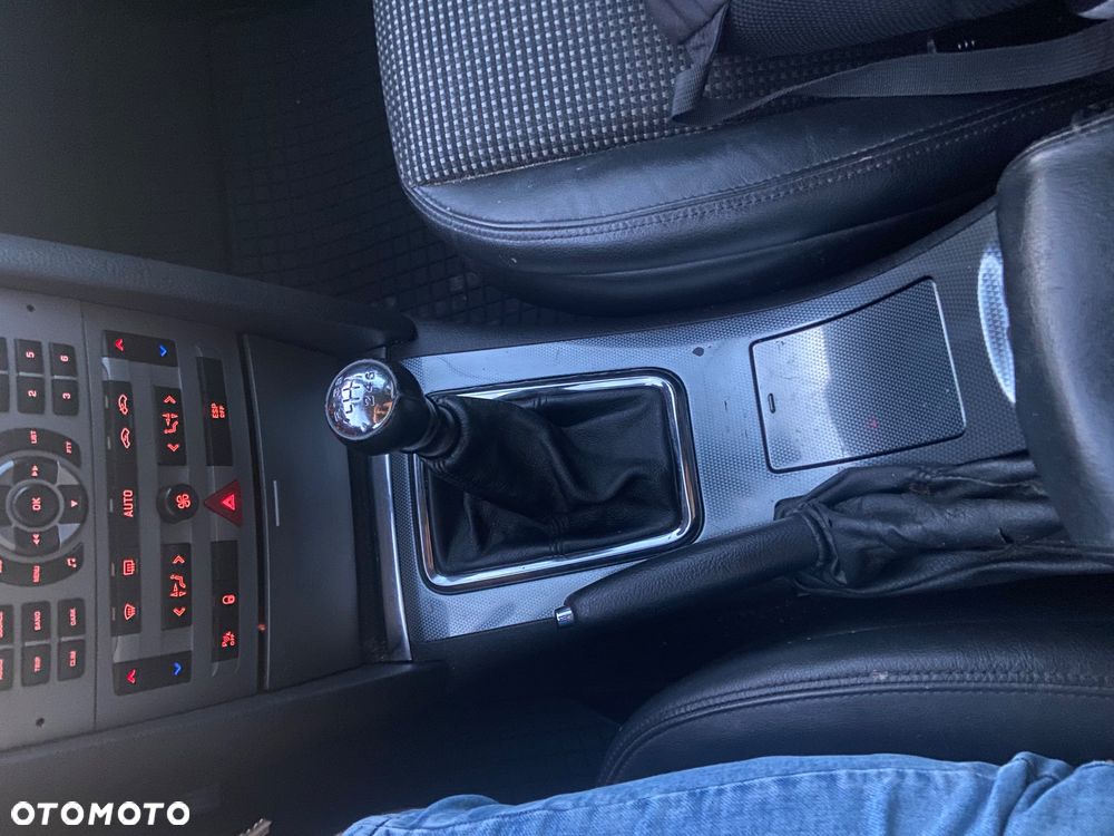 Peugeot 407 2.0 HDI SV Executive EU3 - 22