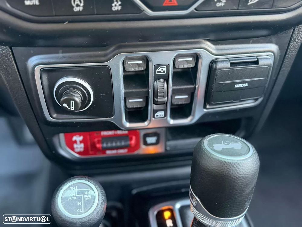 Jeep Wrangler Unlimited 2.2 CRD Rubicon AT - 11