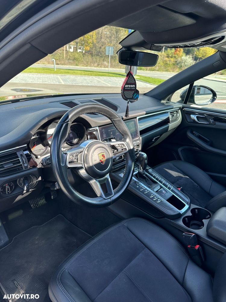 Porsche Macan S - 12