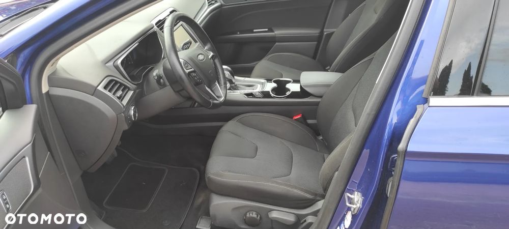 Ford Mondeo - 8