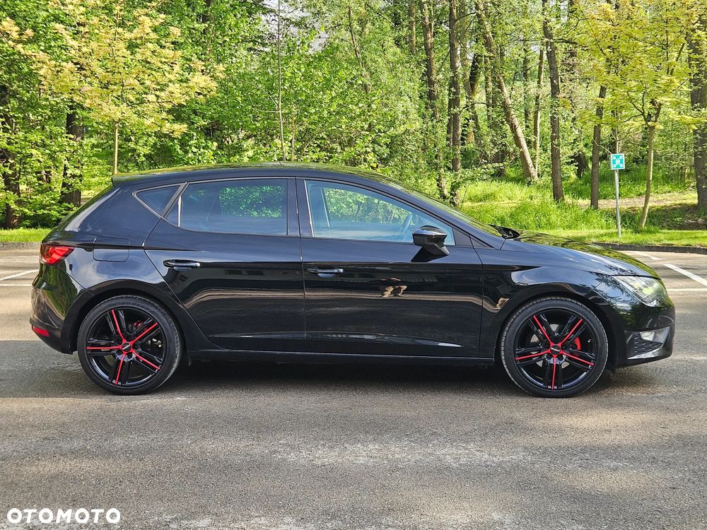 Seat Leon 2.0 TDI DPF FR Black Matt Edition - 5