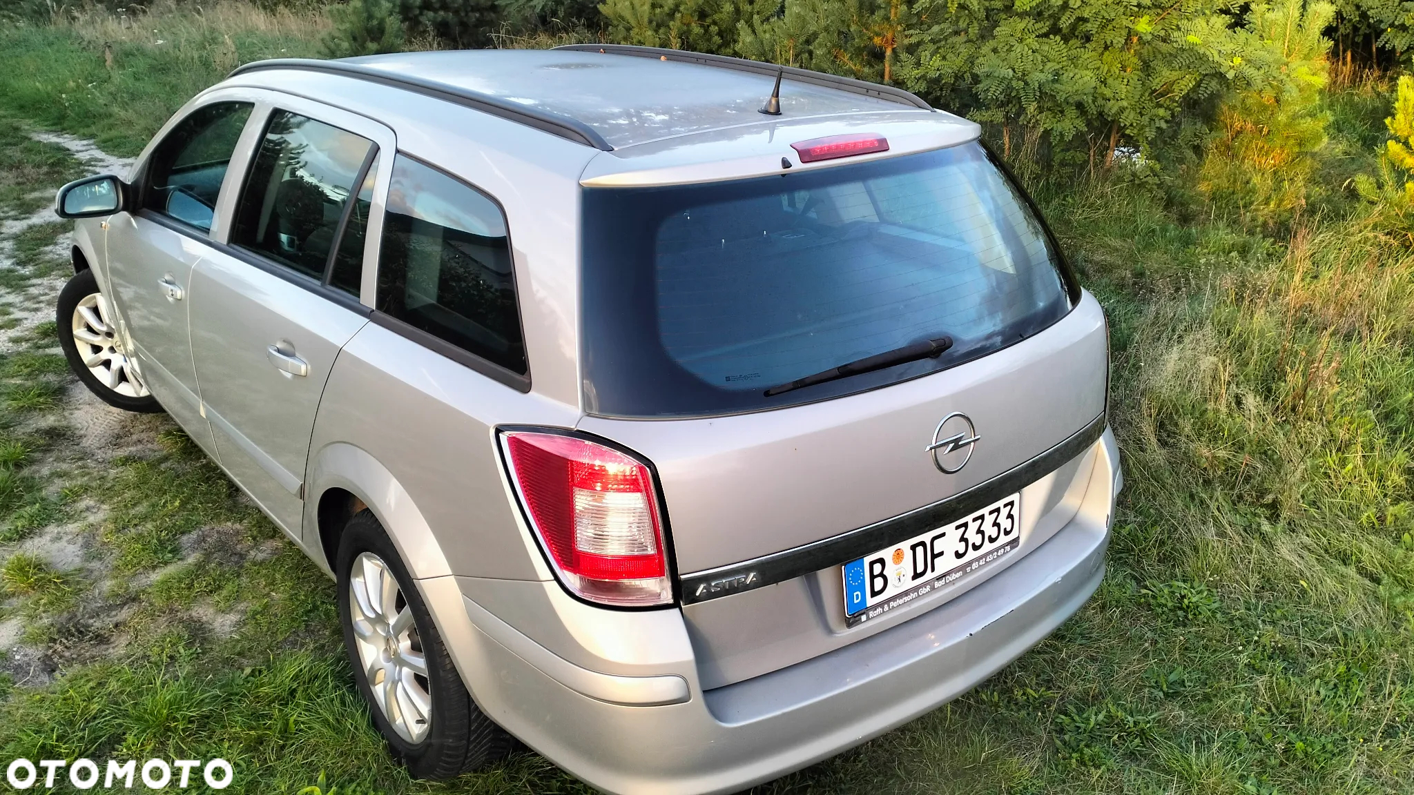 Opel Astra 1.6 Caravan Cosmo - 15