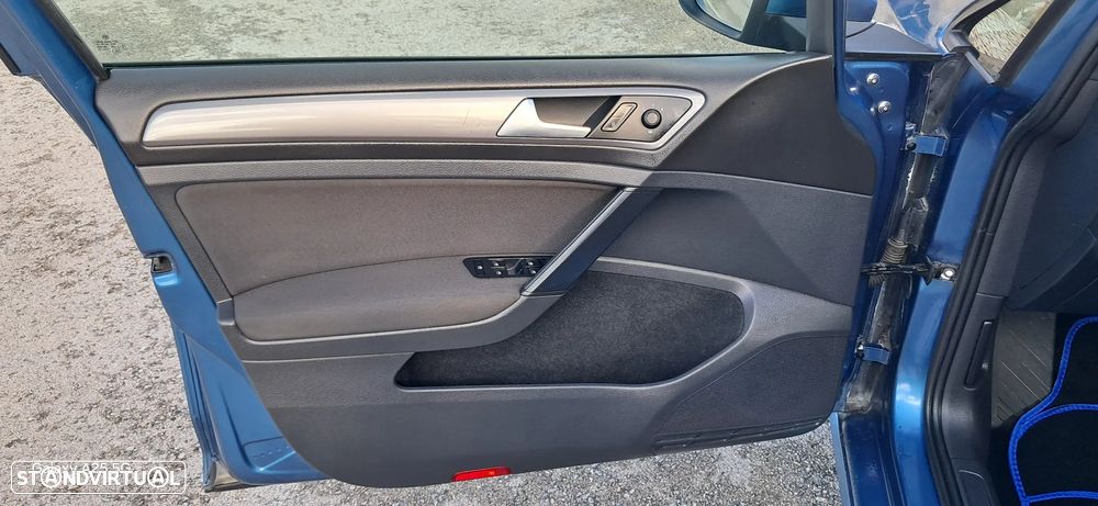 VW Golf 1.6 TDi BlueMotion Comfortline - 29