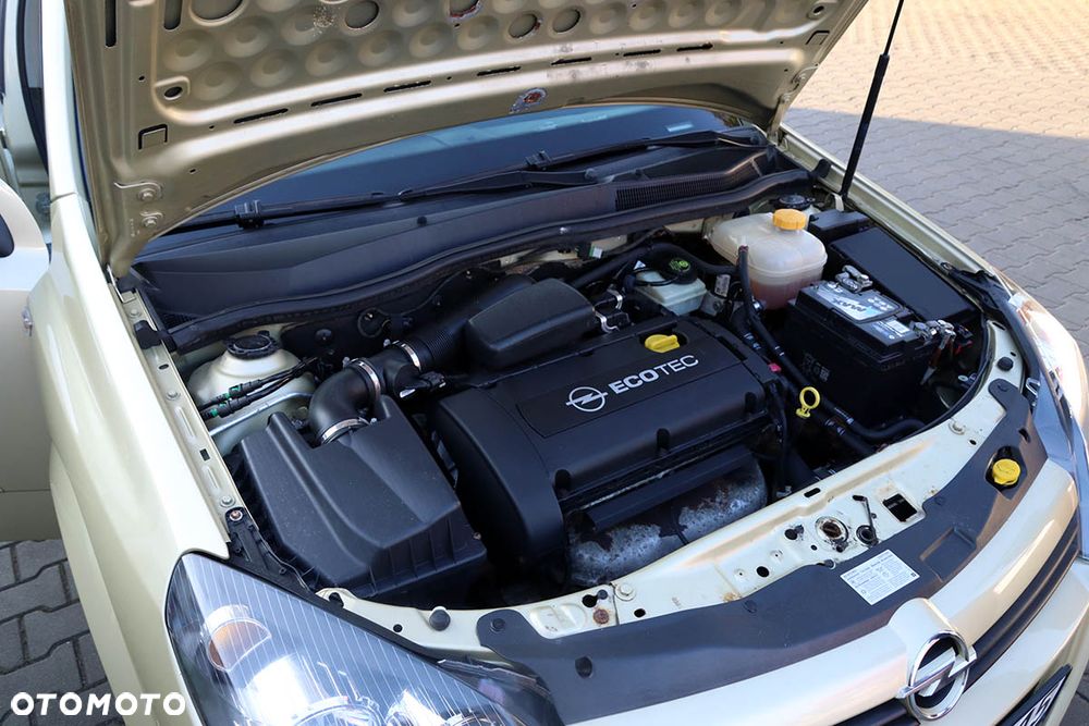 Opel Astra - 36