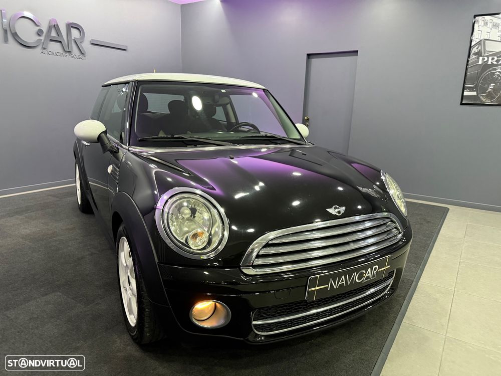 MINI 3 Portas Cooper D - 19