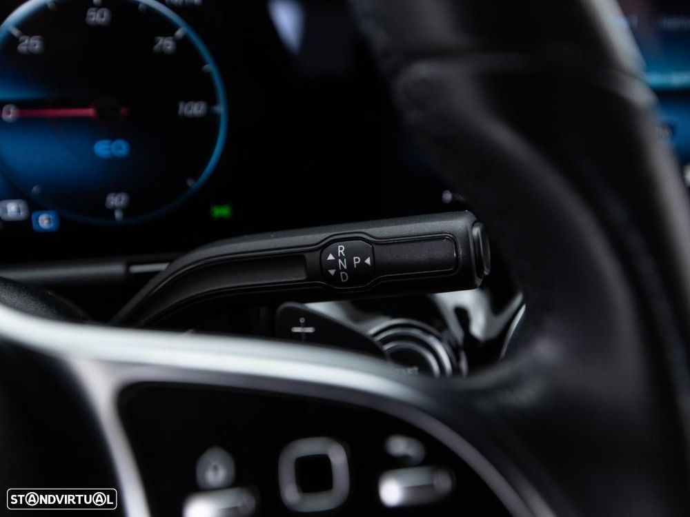 Mercedes-Benz EQA 250 Edition 1 — fotografia 18