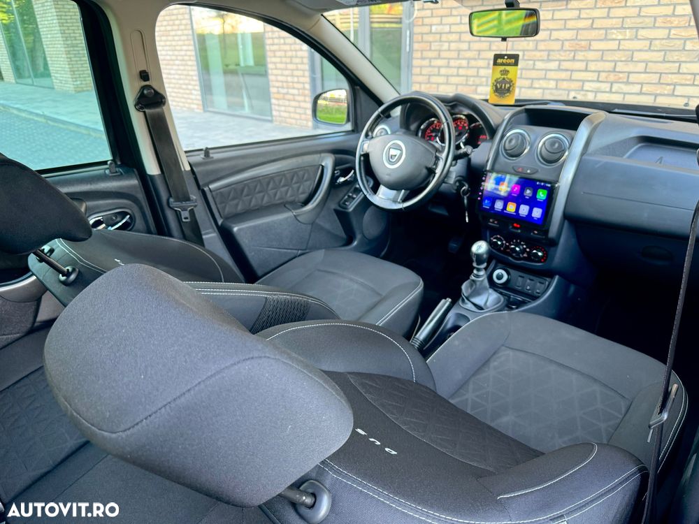 Dacia Duster dCi 110 FAP 4x4 Prestige - 11