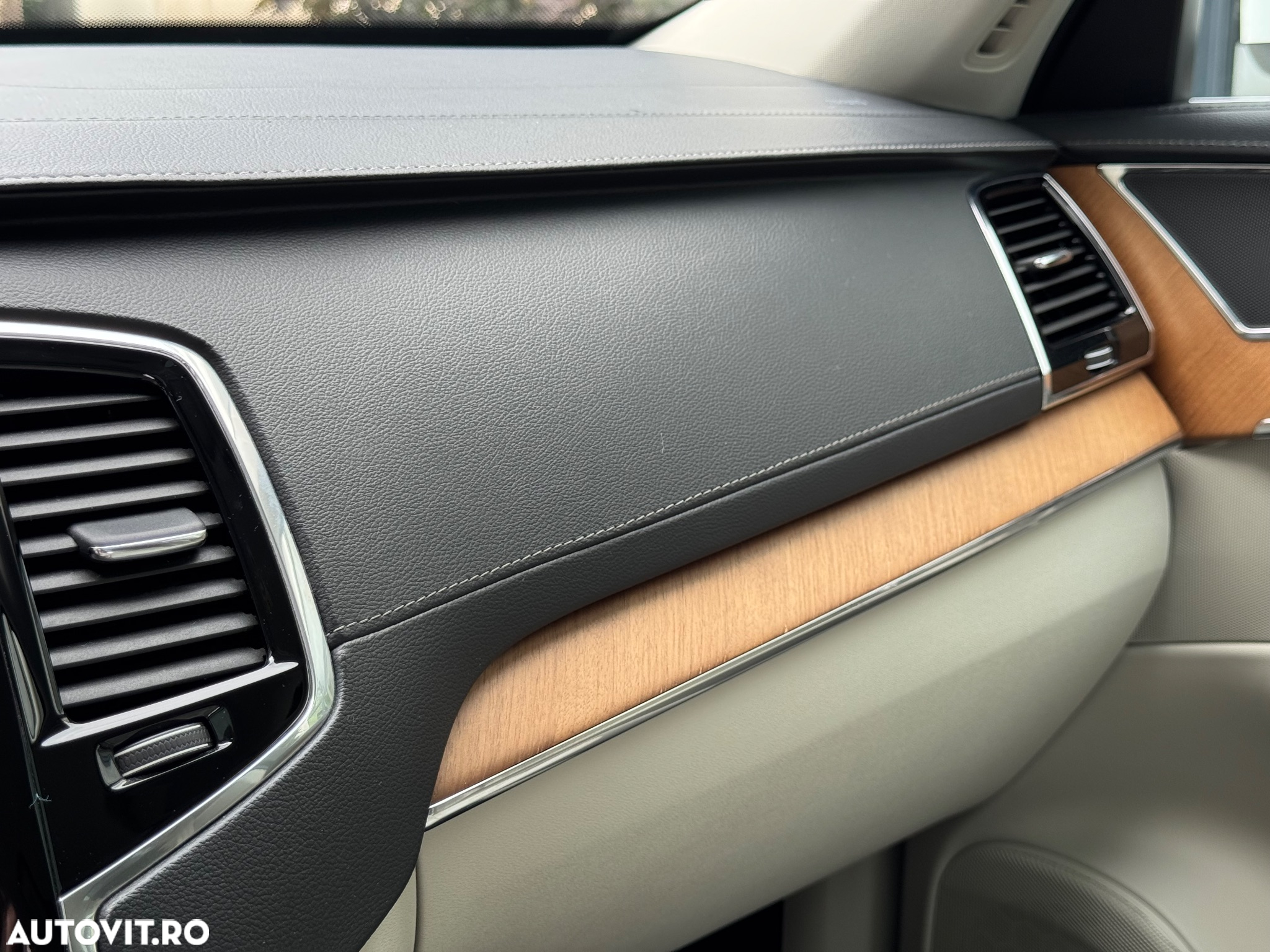Volvo XC 90 B5 MHEV AWD 5 locuri Momentum Pro - 20