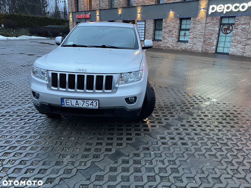 Jeep Grand Cherokee - 11