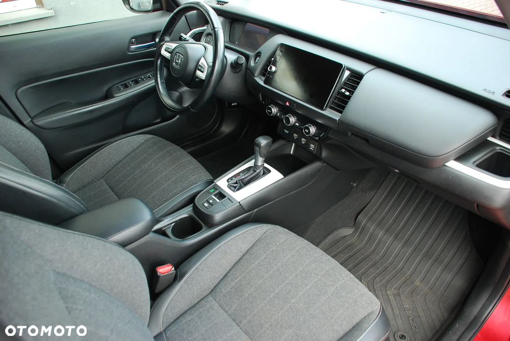 Honda Jazz e:HEV 1.5 i-MMD Executive - 4