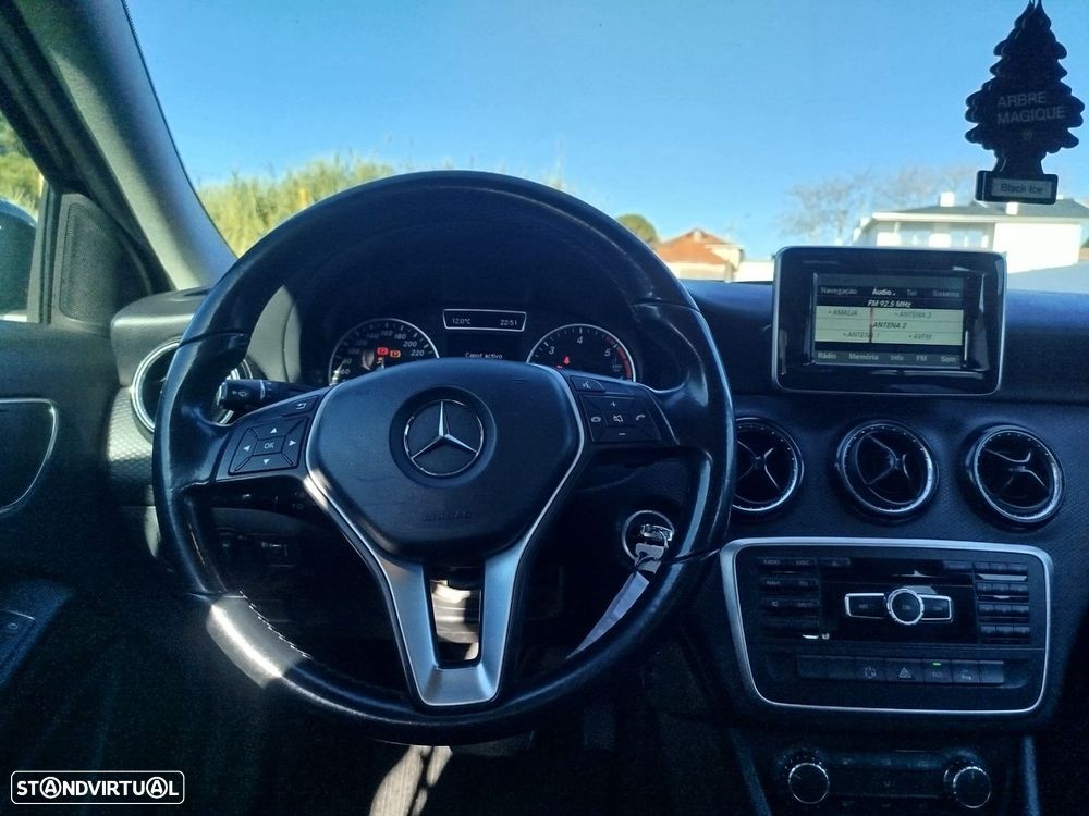 Mercedes-Benz A 180 - 13