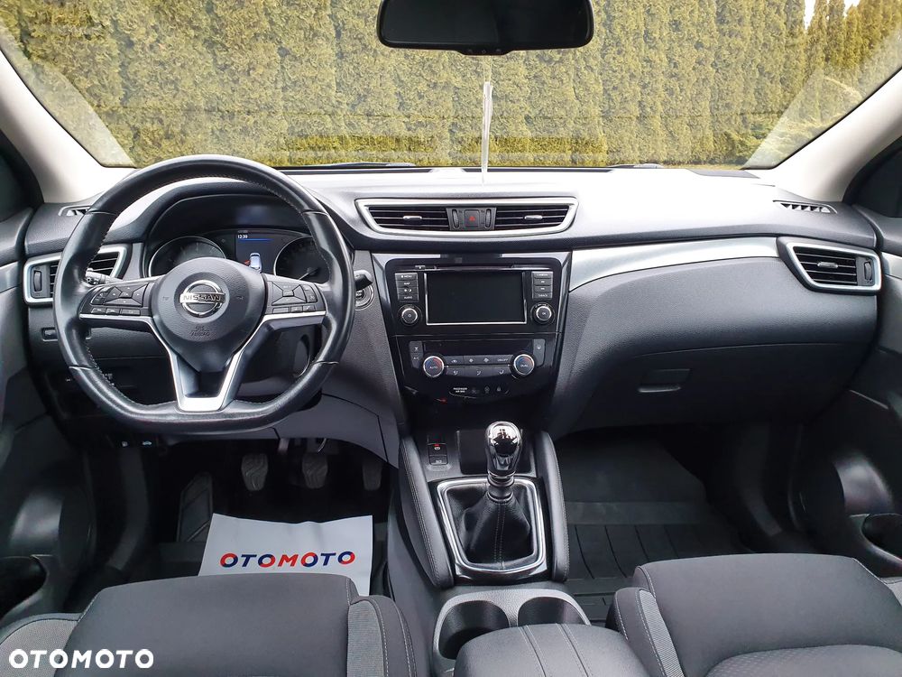 Nissan Qashqai 1.3 DIG-T TEKNA - 13