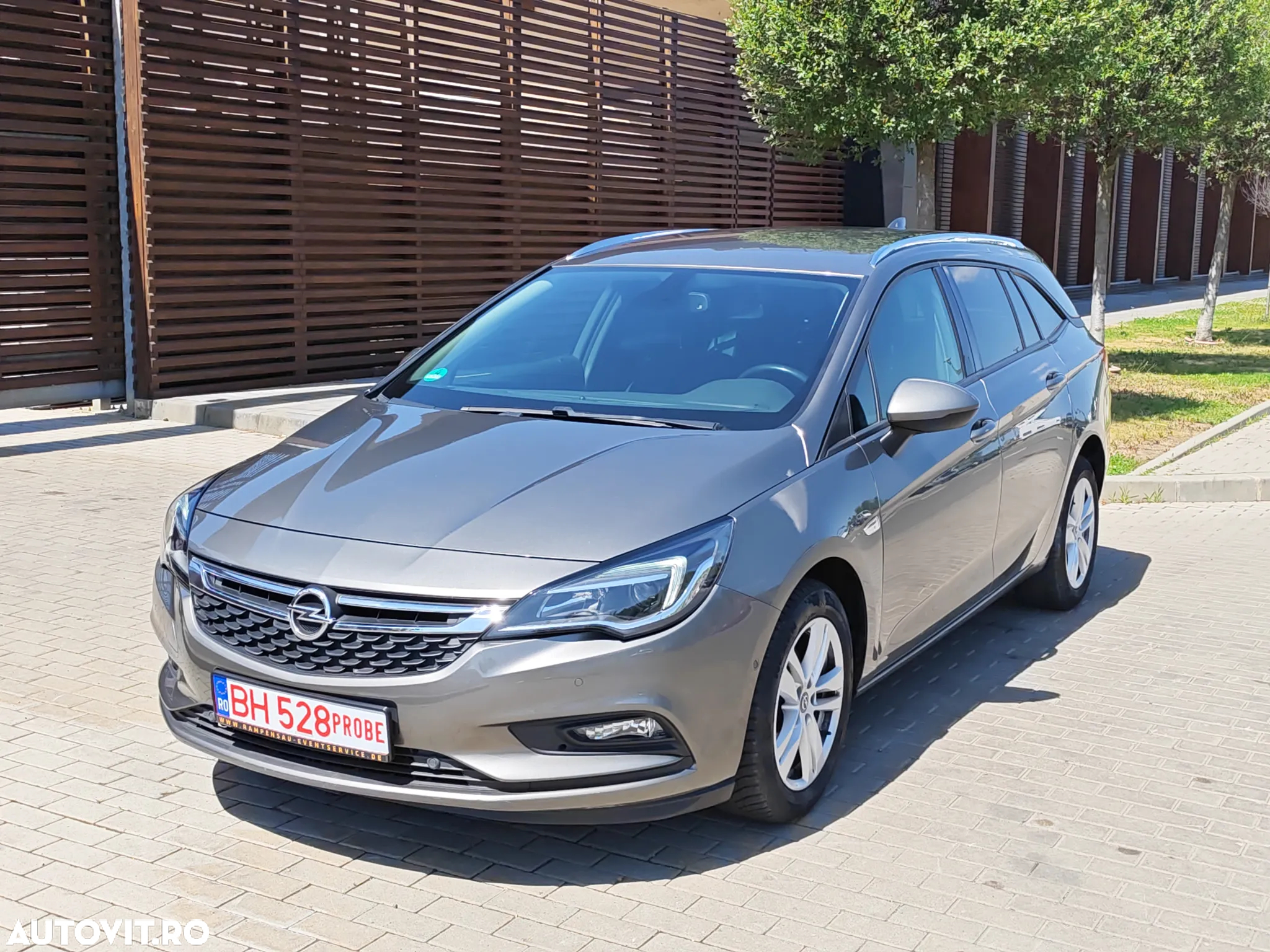 Opel Astra 1.6 CDTI ECOTEC Start/Stop Innovation - 2