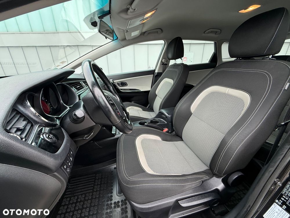 Kia Ceed 1.6 CRDi L Business Line - 36