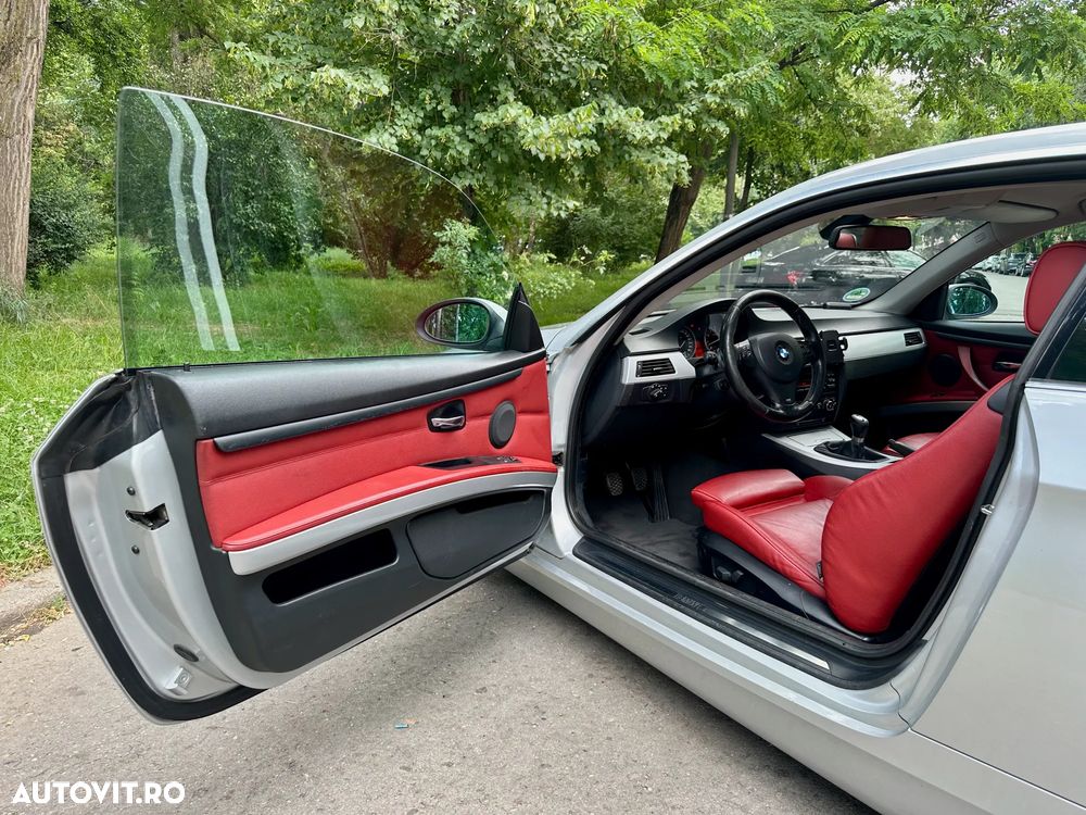 BMW Seria 3 325i - 8