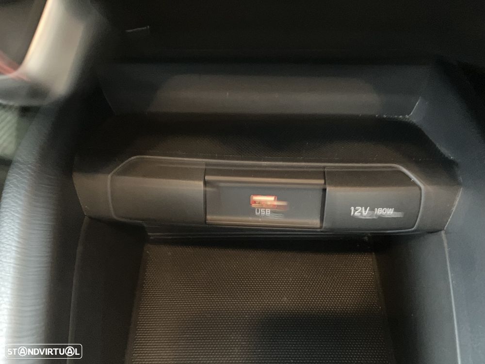 Kia Stonic - 32