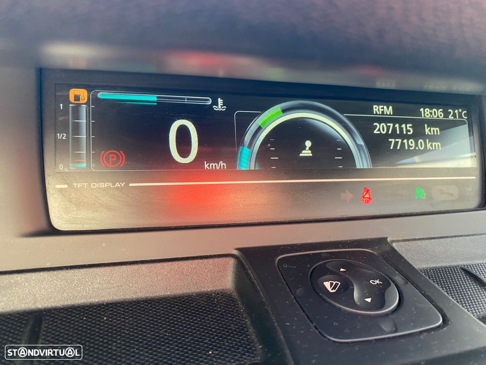 Renault Scénic ENERGY TCe 115 S&S LIMITED - 15