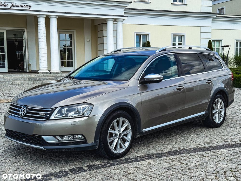 Volkswagen Passat Alltrack 2.0 TDI 4Mot DSG - 4