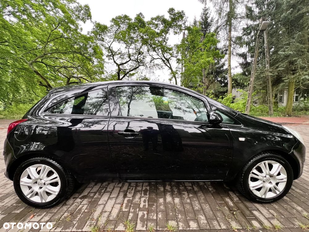 Opel Corsa - 24