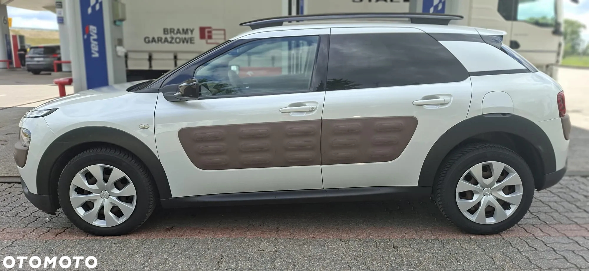 Citroën C4 Cactus BlueHDi 100 Stop&Start ETG6 Business Class - 27